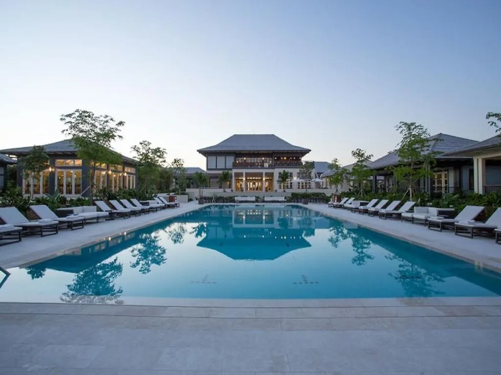 ****  The Island House Hotel Nassau Bahama's