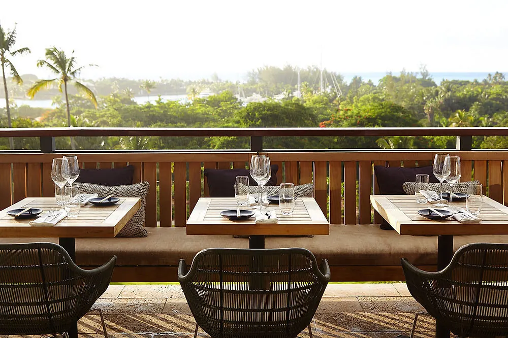 ****  The Island House Hotel Nassau Bahama's