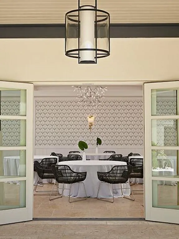 The Island House Hotel Nassau 4*,