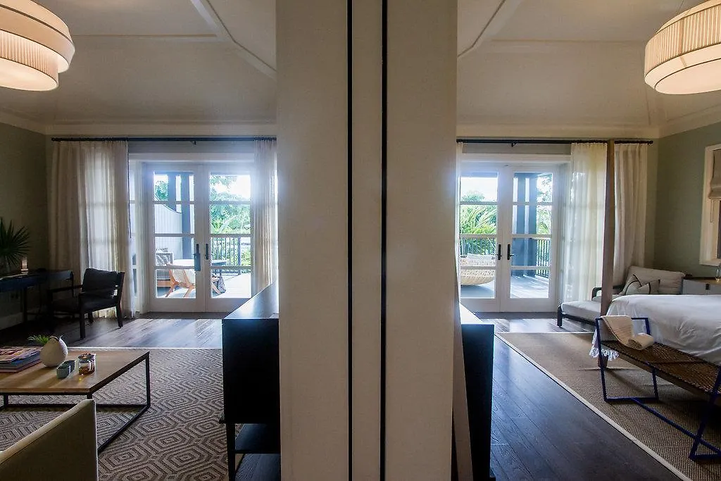 The Island House Hotel Nassau 4*,  Bahamas